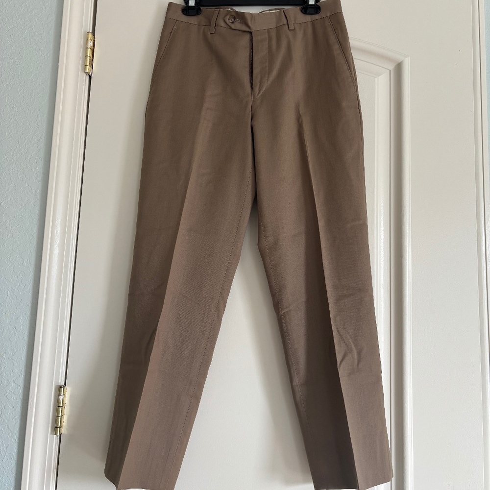 Jos A Bank Tailored Fit Pants